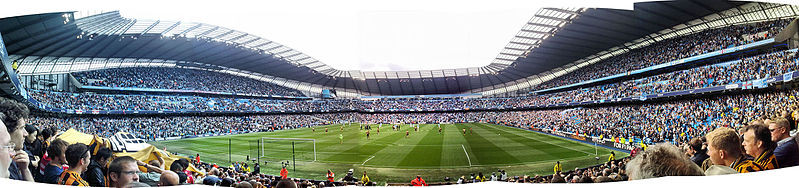 10 sân vận động bóng đá hàng đầu Vương quốc Anh theo sức chứa và các trận đấu đông đúc nhất