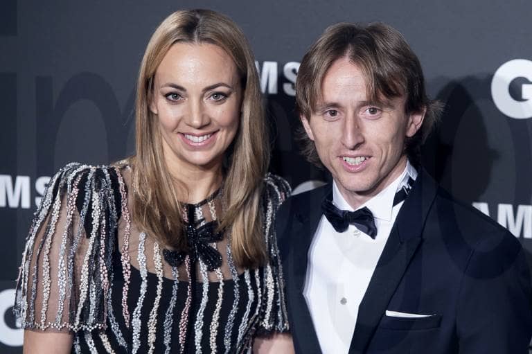 Luke Modric kết hôn với Vanja Bosnic Wiki 2022 – Tuổi, Giá trị tài sản ròng, Công việc, Con cái, Gia đình, v.v.