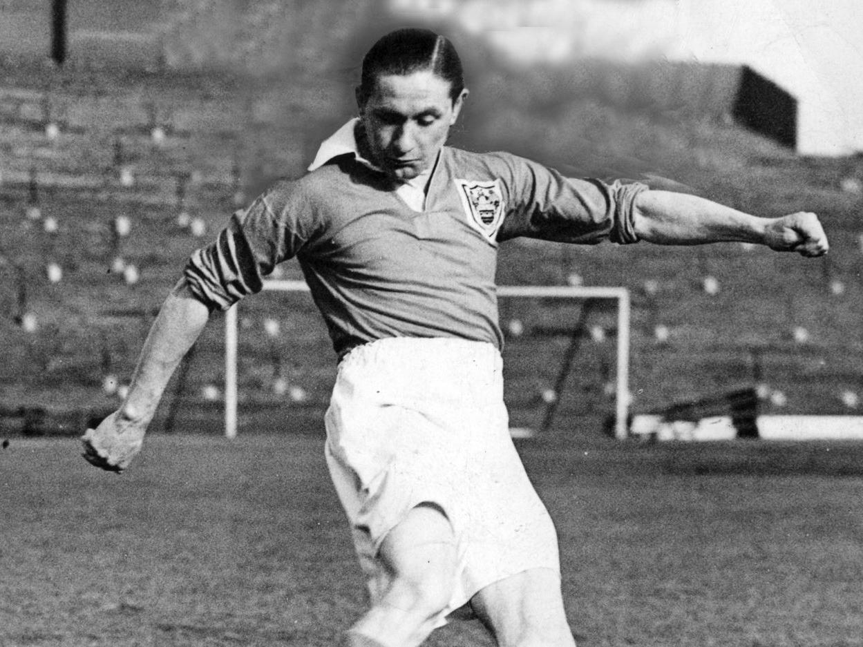 Tower tribute to Blackpool FC legend Morty on centenary of his birth