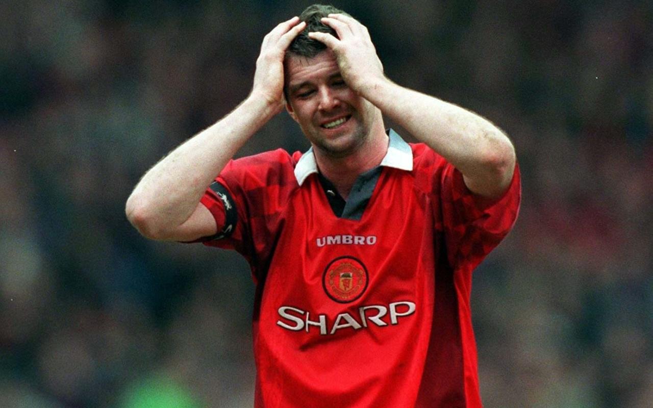 Gary Pallister recalls even darker days at Manchester United 30 years ago: 'The new players got a lot of stick in the papers... I bore the brunt of it'