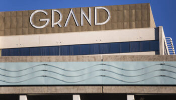 online casino 300 deposit bonus