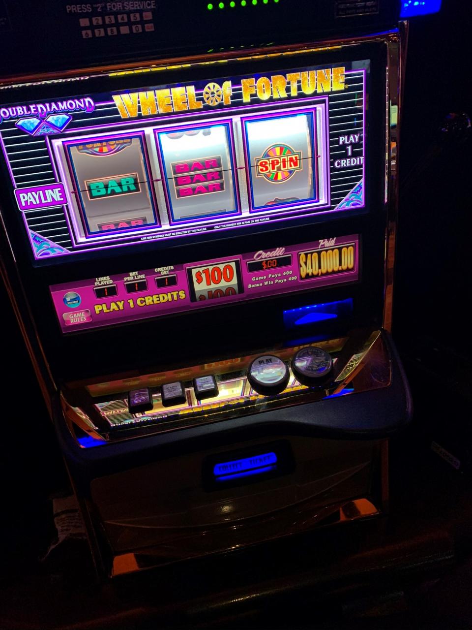 Slot Machines At Harrah's Cherokee Casino and Hotel Casino