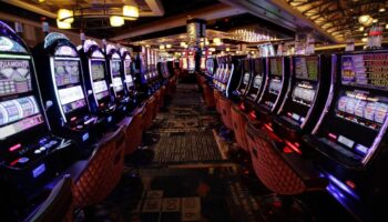 50 free spins no deposit incredible hulk