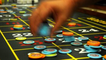 casino Club Dice mobile