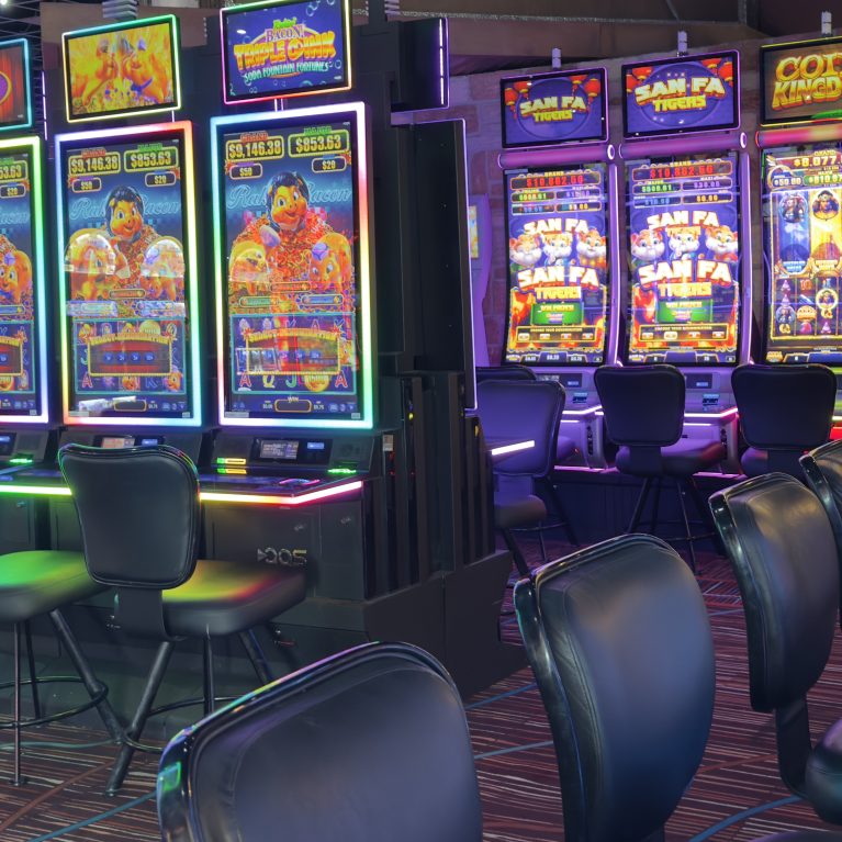 Advice on Tipping Casino Hosts, Dealers, Cocktail Servers, Cashiers ...